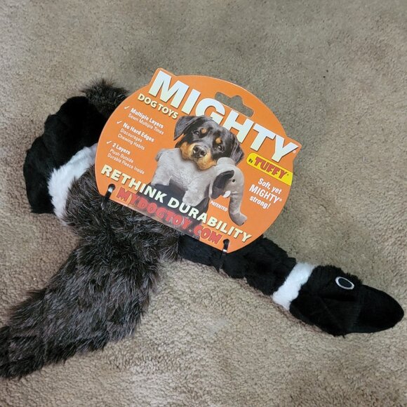 Mighty Duck Tuffy Dog Toy Grade 8 New! - Picture 3 of 4